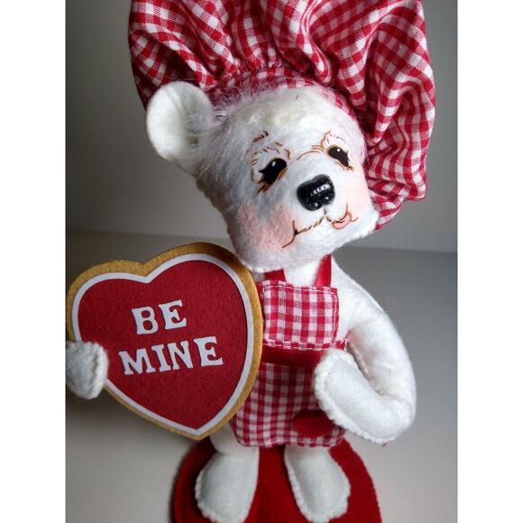 ANNALEE Be Mine Love Heart Valentines Dressed White Chef Cook Bear Doll 9" - Picture 2 of 6